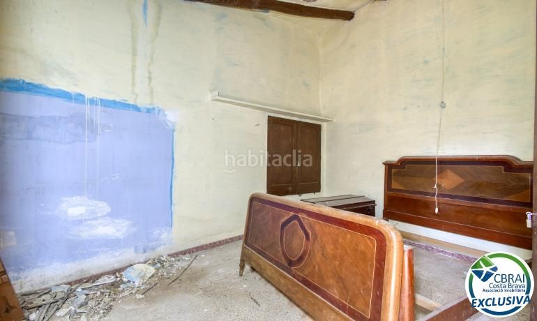 Foto 95ae8908-caf5-42f2-9e55-3d75b29d8fbb. Masia amb aparcament a Palau-saverdera