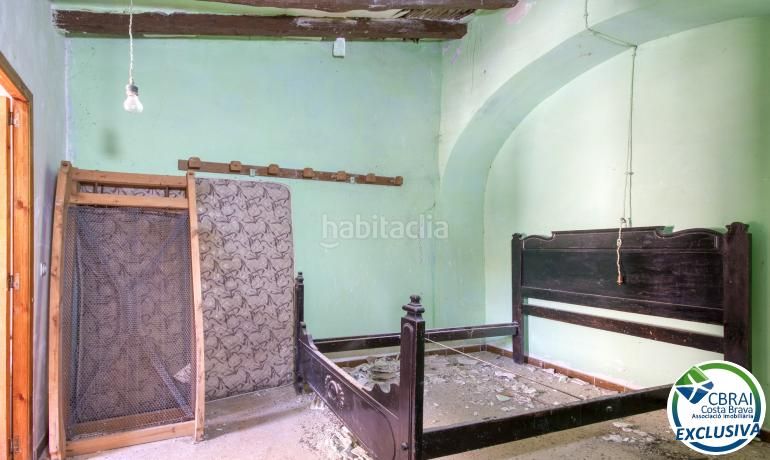 Foto bf0c4180-d305-4a6d-badf-ebdab966394e. Masia amb aparcament a Palau-saverdera