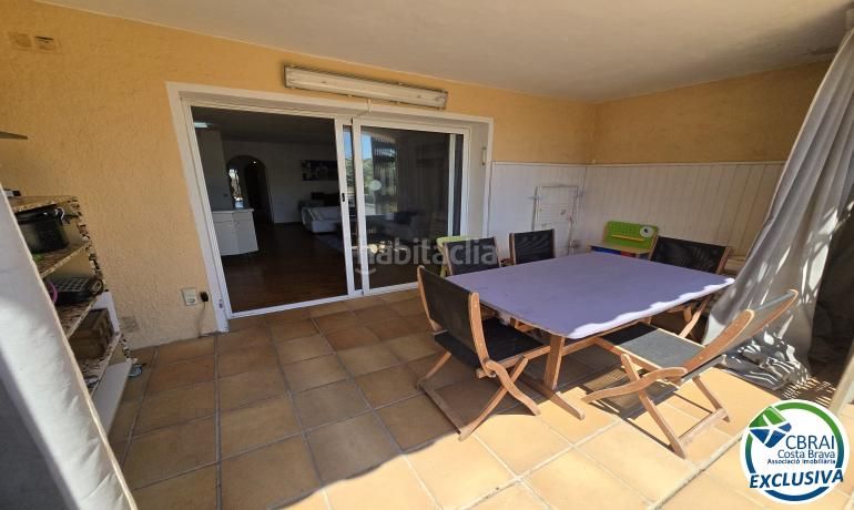 Foto 2f88cd44-6cb6-4e41-a178-03de4f576025. Apartament amb aparcament a Salins - Cavall de Mar Empuriabrava