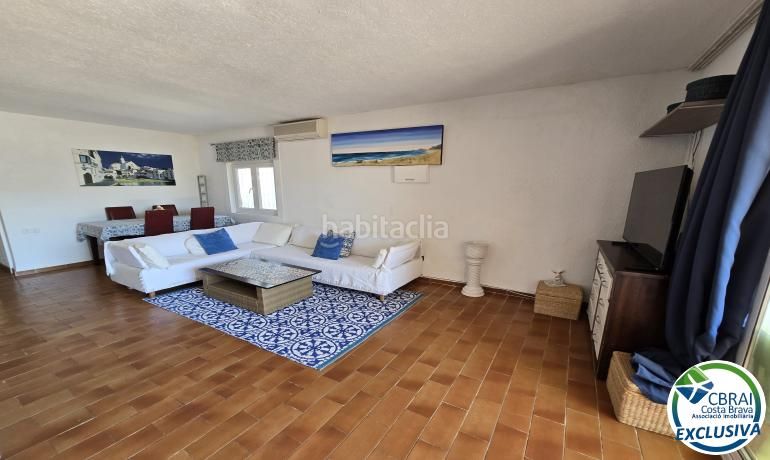 Foto 63d7c931-8df6-4da9-ab66-12f45912e428. Apartament amb aparcament a Salins - Cavall de Mar Empuriabrava