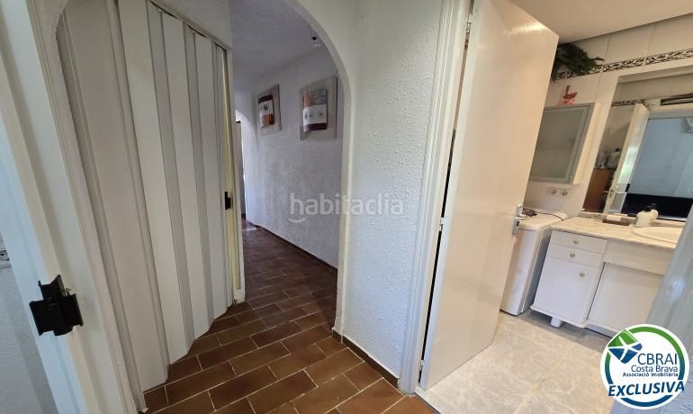 Foto a1fb5017-f6b8-40e9-986f-301921375518. Apartament amb aparcament a Salins - Cavall de Mar Empuriabrava