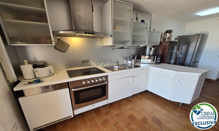 Foto c6e2d582-8b71-4717-99b4-298092a17a1d. Apartament amb aparcament a Salins - Cavall de Mar Empuriabrava