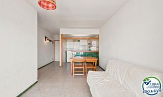 Apartamento  Avinguda fages de climent. Royal marine apartamento de 1 dormitorio con terraza para reform