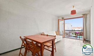 Apartament  Avinguda fages de climent. Royal marine apartamento de 1 dormitorio con terraza para reform
