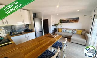 Apartment  Carrer puigmal d'. Acogedor apartamento renovado de 1 habitación con licencia turís