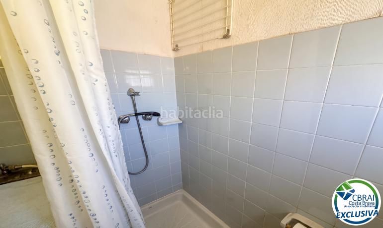 Foto 2ab0b192-8ed7-4807-a5b2-26f8838131f5. Studio in Salatar Roses