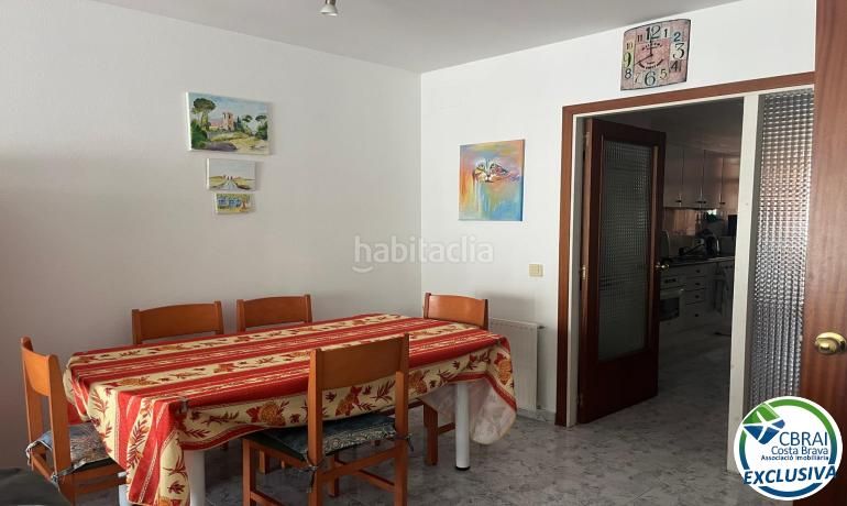 Foto ce43d71a-1997-4dc0-9391-4233599442b3. Pis a Centre Roses