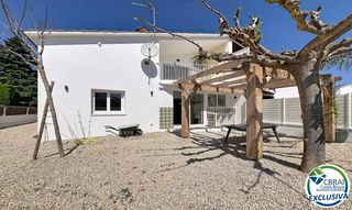 Casa a Carrer Pení