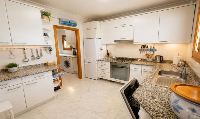 Foto ba56c53a-4244-4461-89c7-a43e9b81a467. Casa amb aparcament a Puig Rom-Canyelles-Almadrava Roses