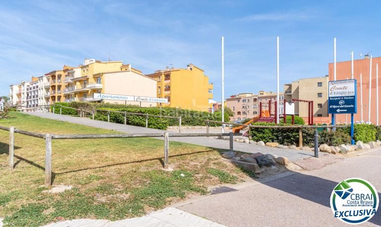 Foto df10ea39-bc36-4585-a86b-9ad331e650d9. Apartament amb calefacció piscina a Muga - Gran Reserva - Badia Empuriabrava