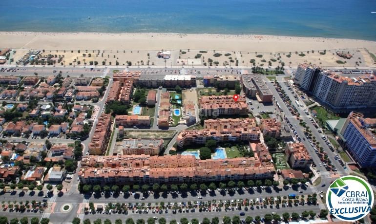 Foto fdae1f20-1d87-4e6b-8d9e-0c7fe0e77246. Apartament amb calefacció piscina a Muga - Gran Reserva - Badia Empuriabrava