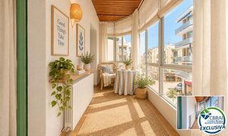Flat  Carrer de sant elm. Piso con gran terraza y derecho a vuelo en el centro histórico d