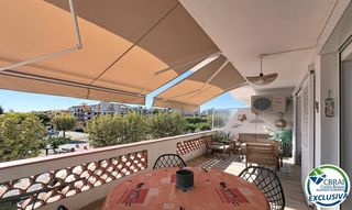 Apartment  Carrer de sant morí. Apartamento reformado con terraza a 150 m de la playa – empuriab