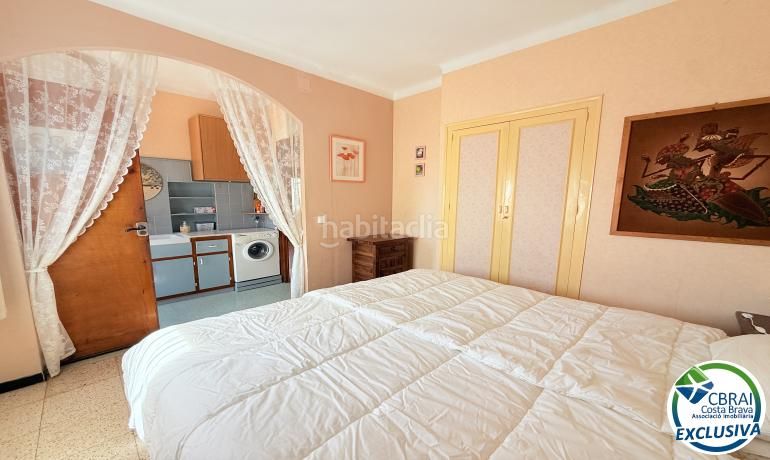 Foto cc2971f2-aafb-4735-a385-79c1b6066832. Casa aparellada a Nord Roses