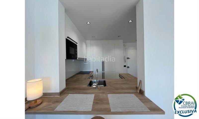 Foto 2ff494a0-98ed-4b31-910f-d26d126b0d44. Apartamento piso completamente reformado de 47 m2 en venta en el centro . en Empuriabrava