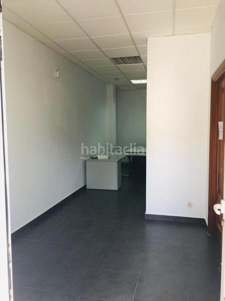 Foto f7ed9aeb-ae0e-45ae-83d7-d6e02efe822c. Business premise in Someso - Matogrande Coruña (A)