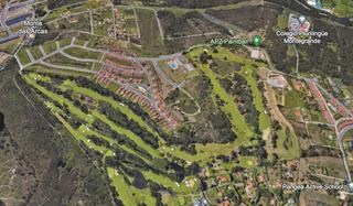 Terrain résidentiel à Elviña - A Zapateira. Parcela en urbanización monte golf