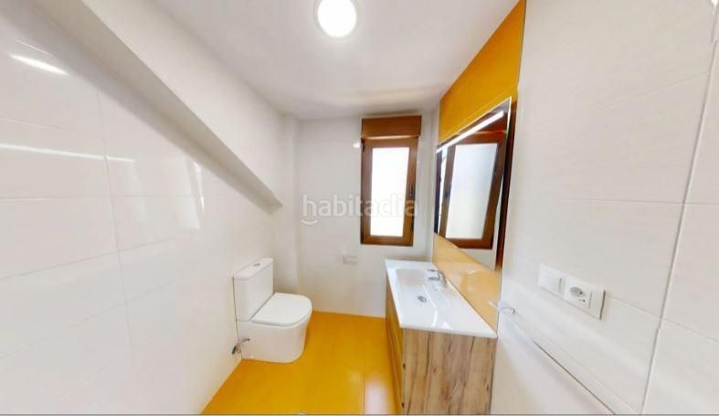 Foto efbb88a2-3985-495c-b8ac-18d635332c0d. Pis amb aparcament a Palmeira Ribeira