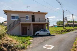 Casa  Coiros. Casa con parcela segregable