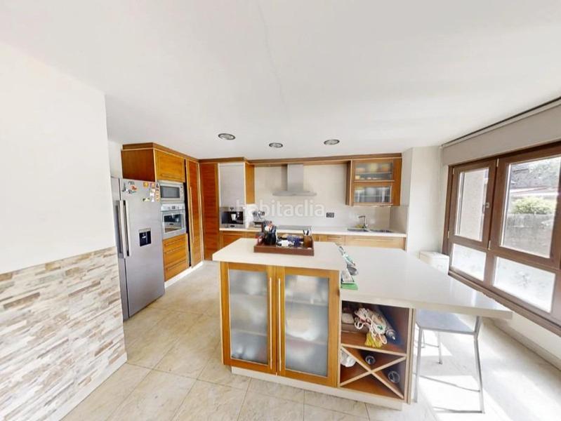 Foto 34da7b20-d4e2-4ea0-9746-e07ec66b7272. Alquiler chalet sarandones en Abegondo
