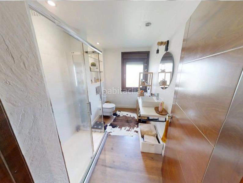 Foto 3b109db5-f292-4b7d-b294-1417a953bb35. Alquiler chalet sarandones en Abegondo