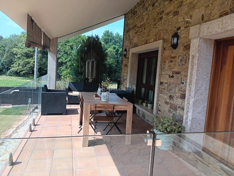 Foto ceef14bf-86fb-44ea-915f-0c6fc2aa1b9f. Alquiler chalet sarandones en Abegondo