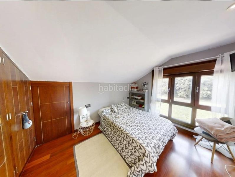Foto e3fad9c3-e550-4820-bf18-40bc766175e5. Alquiler chalet sarandones en Abegondo