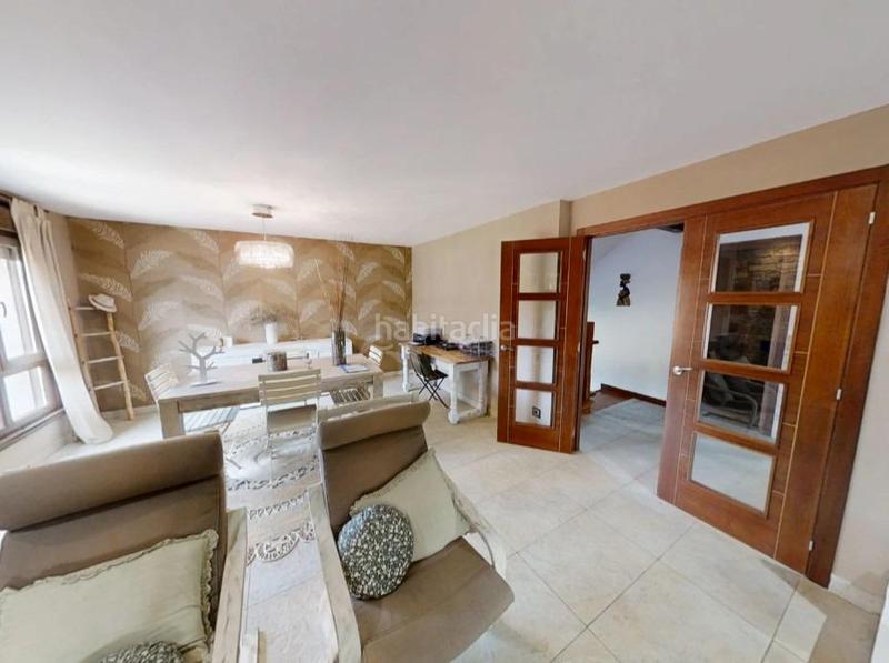 Foto fa195f83-88e5-4850-8b8d-dd8062027fd5. Alquiler chalet sarandones en Abegondo