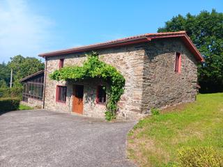 Chalet  Lugar regueiro. Leiro abegondo