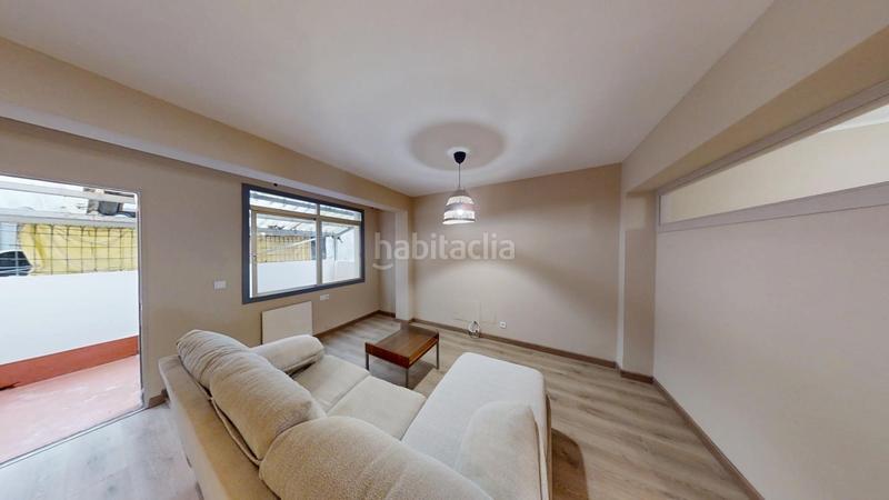 Foto cf4b7d4e-cbc9-4d1a-83fb-f5afc786cc13. Piso  con dos terrazas en Monte Alto - Zalaeta - Atocha Coruña (A)