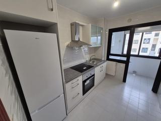 Location Appartement  Calle calle amenadas. Se alquila piso con terraza en narón