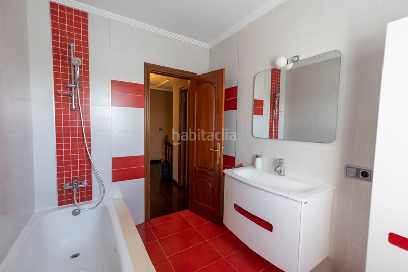Foto adb5b977-e697-45b4-a06d-08011984f58f. Chalet  independiente en Nós Oleiros