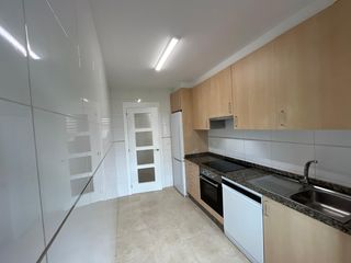 Appartement  Travesía río lérez. Piso en narón