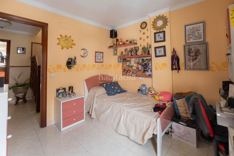 Foto 0965d712-53e7-4c38-8138-b9c107fb813b. Casa chalet adosado con piscina y jardin privado en Melilla