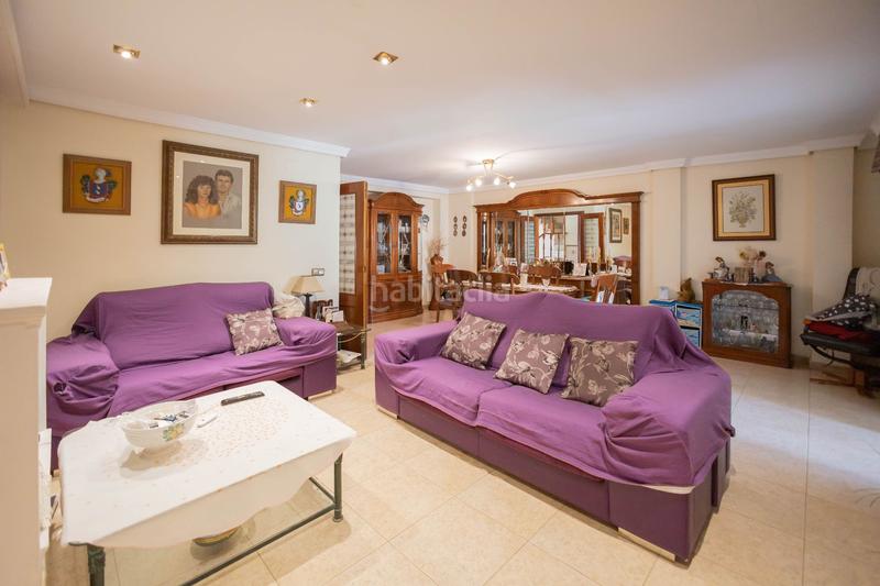 Foto 4d6e29e5-169c-4fce-9f34-1e61effc273d. Casa chalet adosado con piscina y jardin privado en Melilla