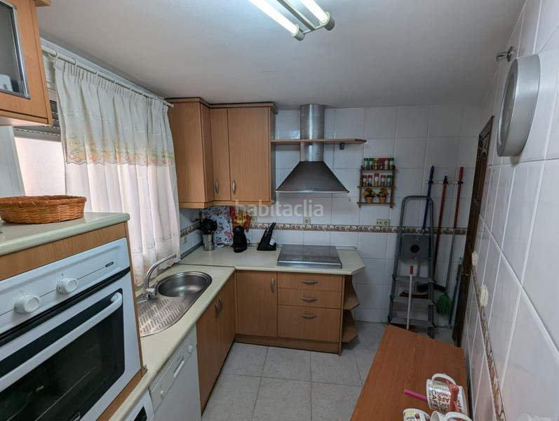 Foto 5288b16b-6858-400b-bff8-c6731d19e3cd. Appartement dans Isaac Peral Melilla