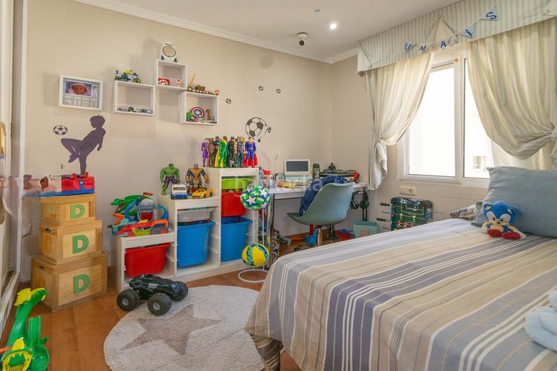 Foto b6145ae3-127c-49c6-b697-ceefed90184e. Appartement avec chauffage dans El Industrial Melilla
