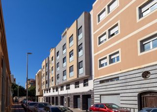 Àtic a El Real. Atico de reciente construcción en el real