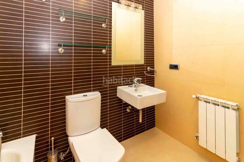 Foto d4c2dbce-3ce9-4a92-adca-b92bb894c7d4. Duplex con riscaldamento parcheggio in Maria Auxiliadora - Barriada de Llera Badajoz