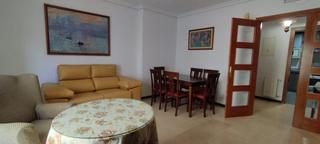 Location Appartement à Casco Antiguo. Suogar... amueblado en pleno centro