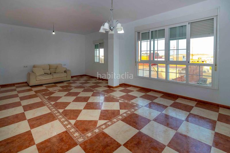 Foto 1a57df0a-f8c6-49a8-9e0a-f25d5d7cd2d3. Casa  en la banasta en Maria Auxiliadora - Barriada de Llera Badajoz