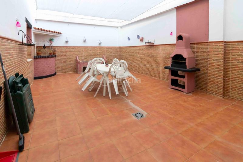 Foto 4ab84a6c-d41b-4ac9-af6a-0de1c6f7de82. Casa  en la banasta en Maria Auxiliadora - Barriada de Llera Badajoz