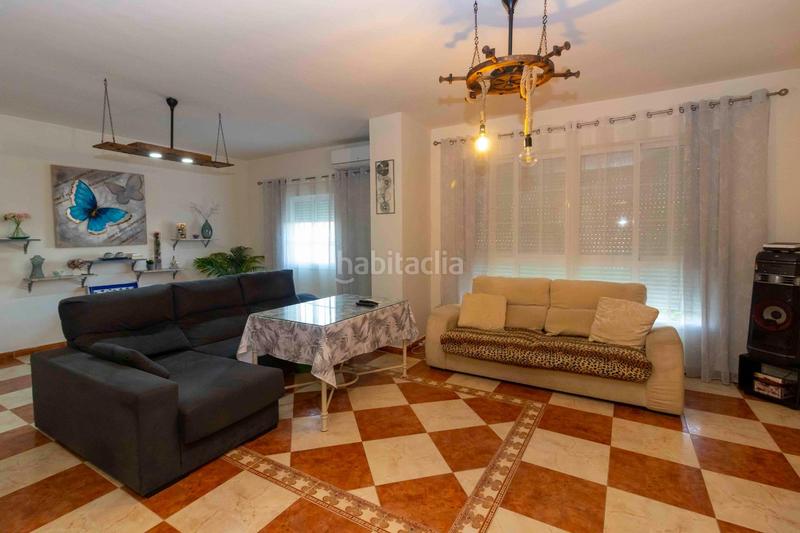 Foto 5035a8e2-124a-4766-b551-507c6f874970. Casa  en la banasta en Maria Auxiliadora - Barriada de Llera Badajoz