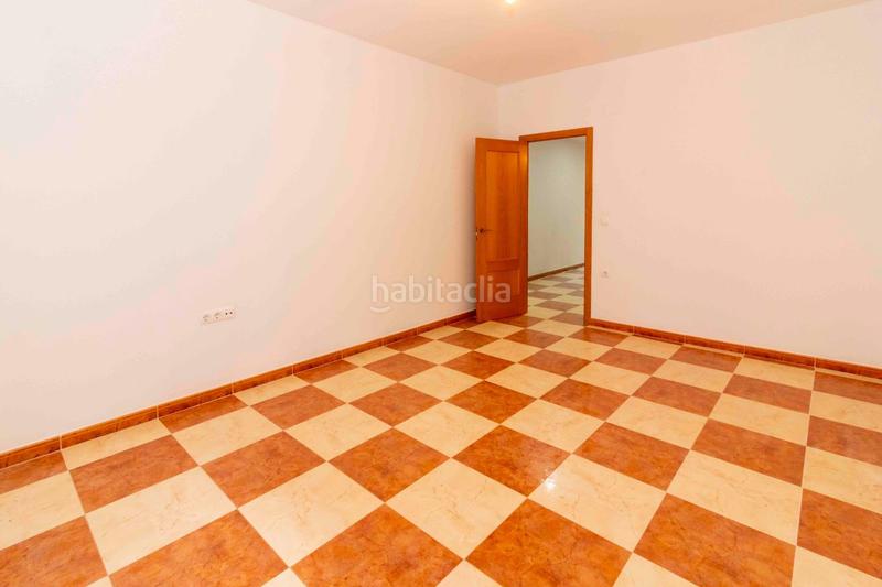 Foto af00a606-bebb-47b1-99ba-60afcc704ec3. Casa  en la banasta en Maria Auxiliadora - Barriada de Llera Badajoz