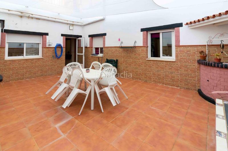 Foto e803b8c2-1820-4dab-a323-05cbb2cf91e1. Casa  en la banasta en Maria Auxiliadora - Barriada de Llera Badajoz