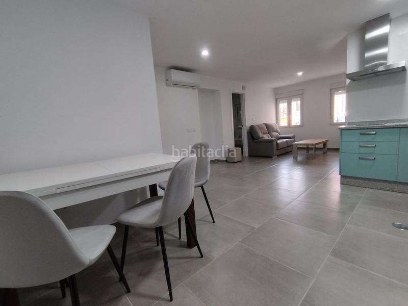 Foto e33b09dd-b0b6-4080-b96f-99c41d6a4f50. Alquiler apartamento  reformado junto al perpetuo socorro en Badajoz