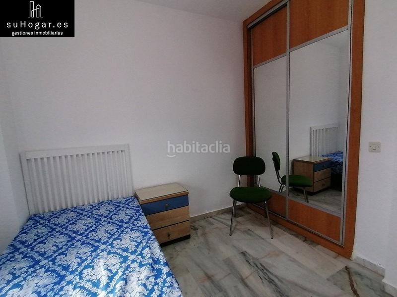 Foto 1f0af5a0-0fb1-4869-8587-f4ab44e057f1. Alquiler piso alquiler estudiantes 2526 en Valdepasillas - La Paz - Huerta Rosales Badajoz