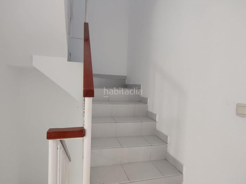 Foto 3253c38c-7d91-4d81-9859-771e49afcb1c. Reihenhaus mit heizung parking pool in Avenida Elvas Badajoz