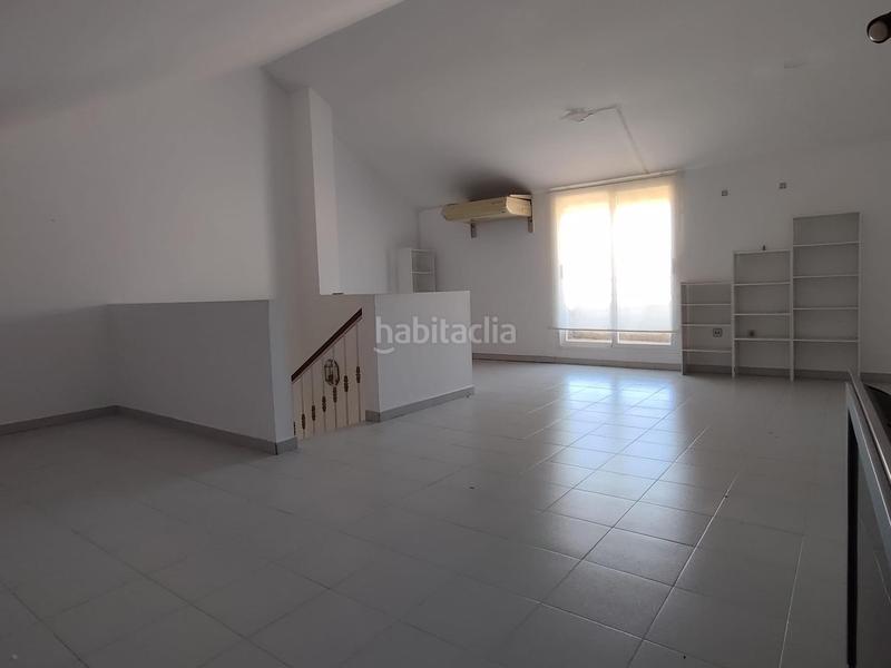 Foto 434e3d12-7fd0-4031-a9e4-c4ed45087eef. Reihenhaus mit heizung parking pool in Avenida Elvas Badajoz