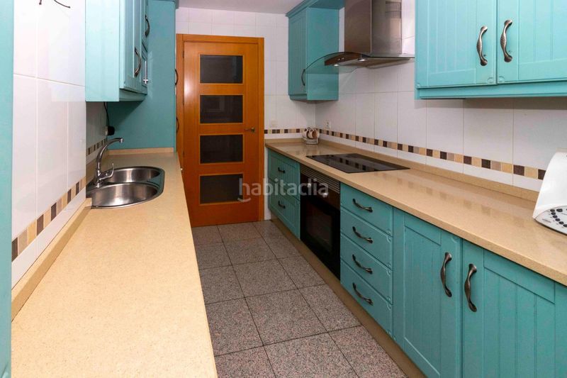 Foto e8e6d449-5476-45e7-baed-757f8ab207d2. Duplex con parcheggio in Carretera de Sevilla - Los Montitos Badajoz